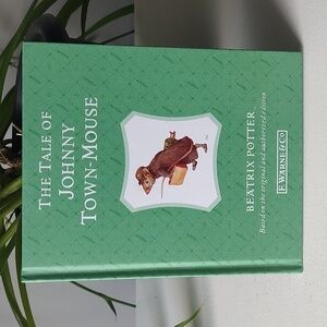 Like‎ New Hardcover The Tale Of Johnny Town-Mouse By Beatrix Potter